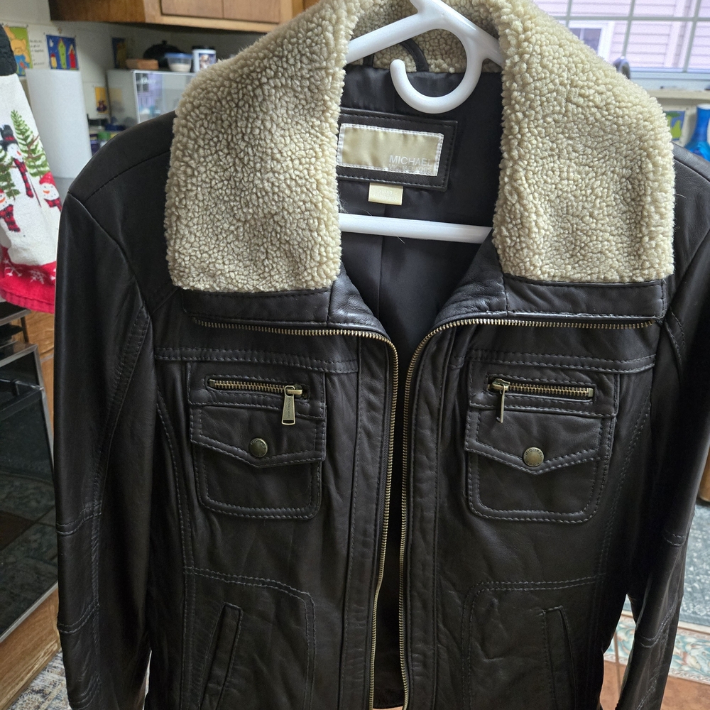 Michael KORS Brown Leather Jacket with Shearling Collar XL